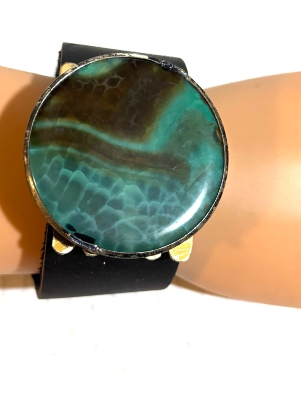 Round Green-Blue Agate unisex Statement Cuff Bracelet leather